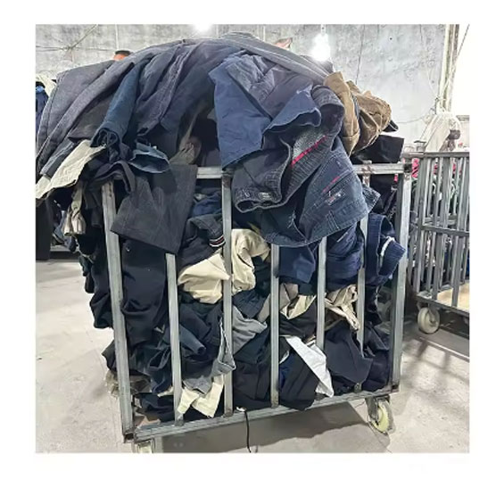 Second-Hand Summer Clothing1