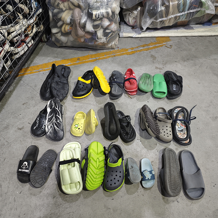 Used Mixed Shoes 1