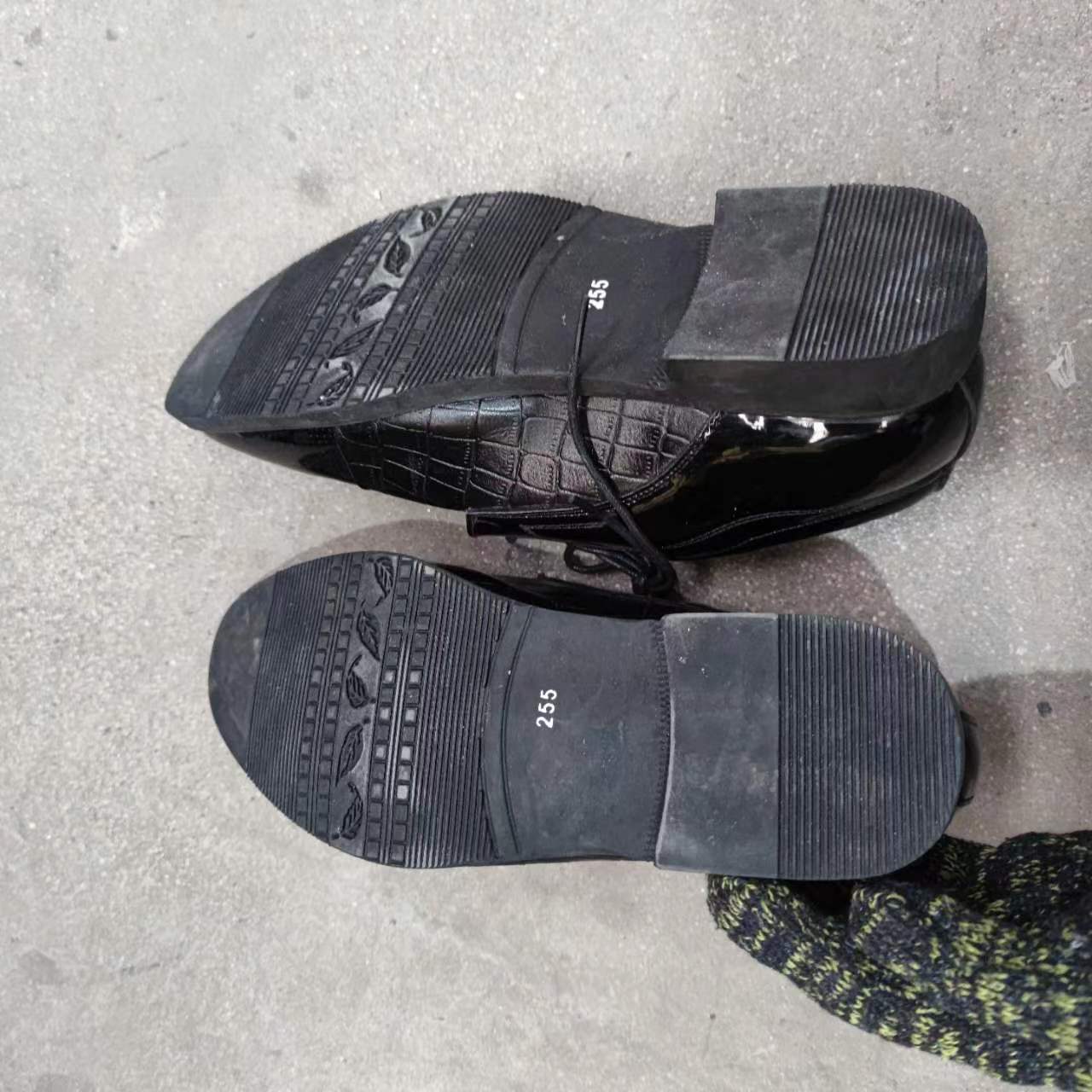 Used Men’s Shoes 1