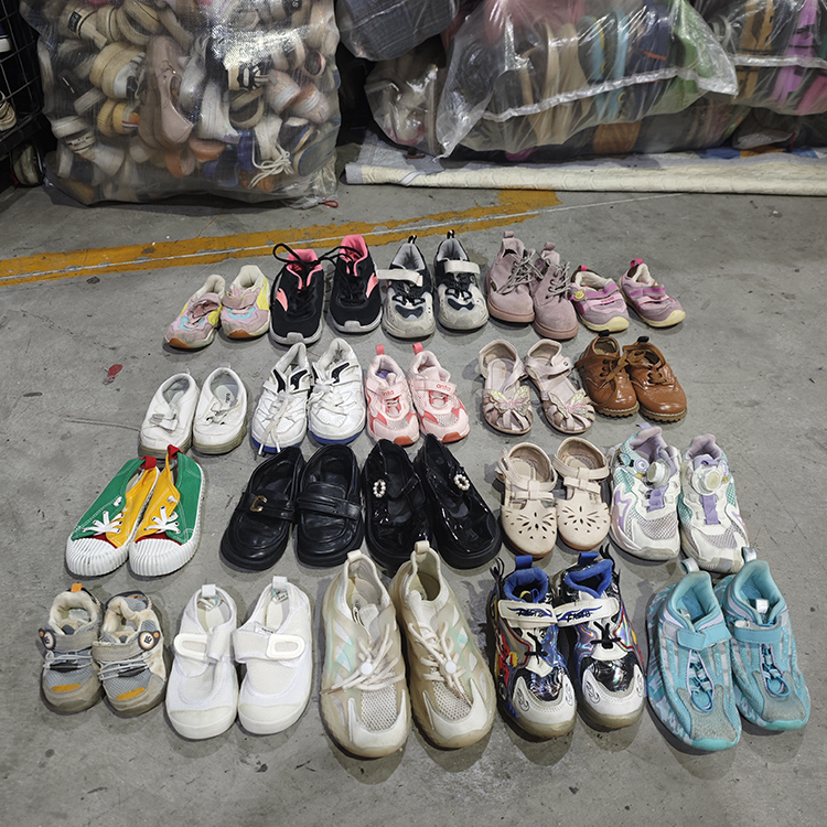 Second Hand Shoes for Children 1